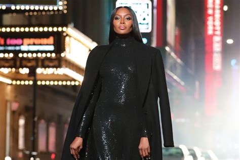 Michael Kors Fall 2021: Naomi Campbell Closes Broadway 